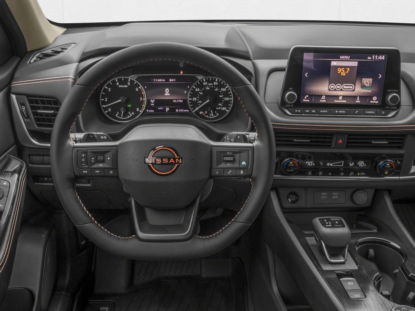2026 Nissan Rogue SV photo 4