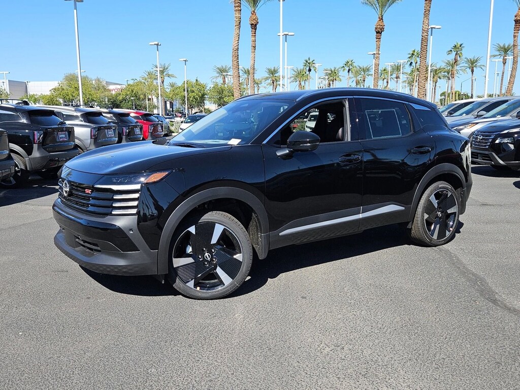 New 2026 Nissan Kicks SR SUV