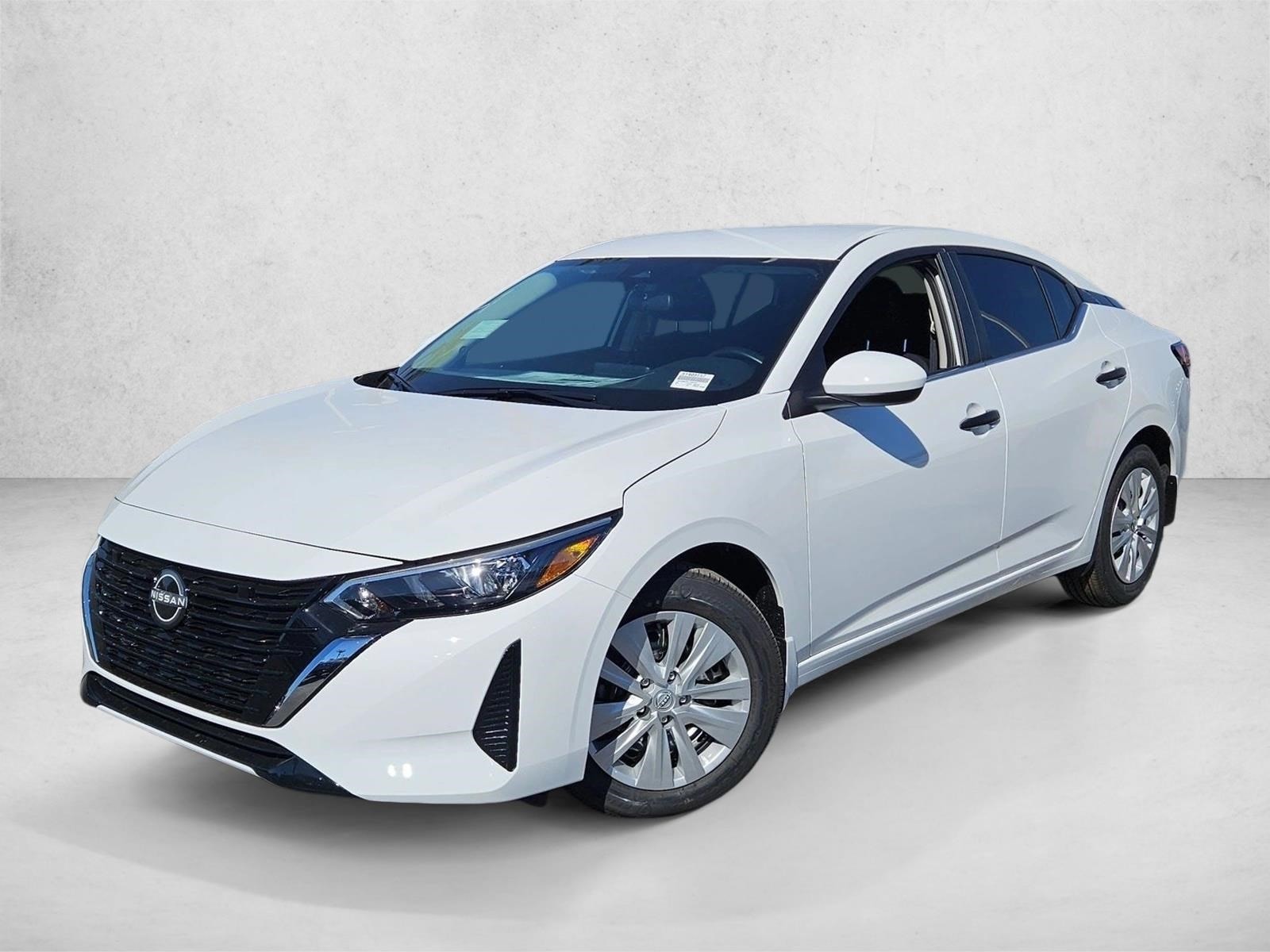 2025 Nissan Sentra S's photo