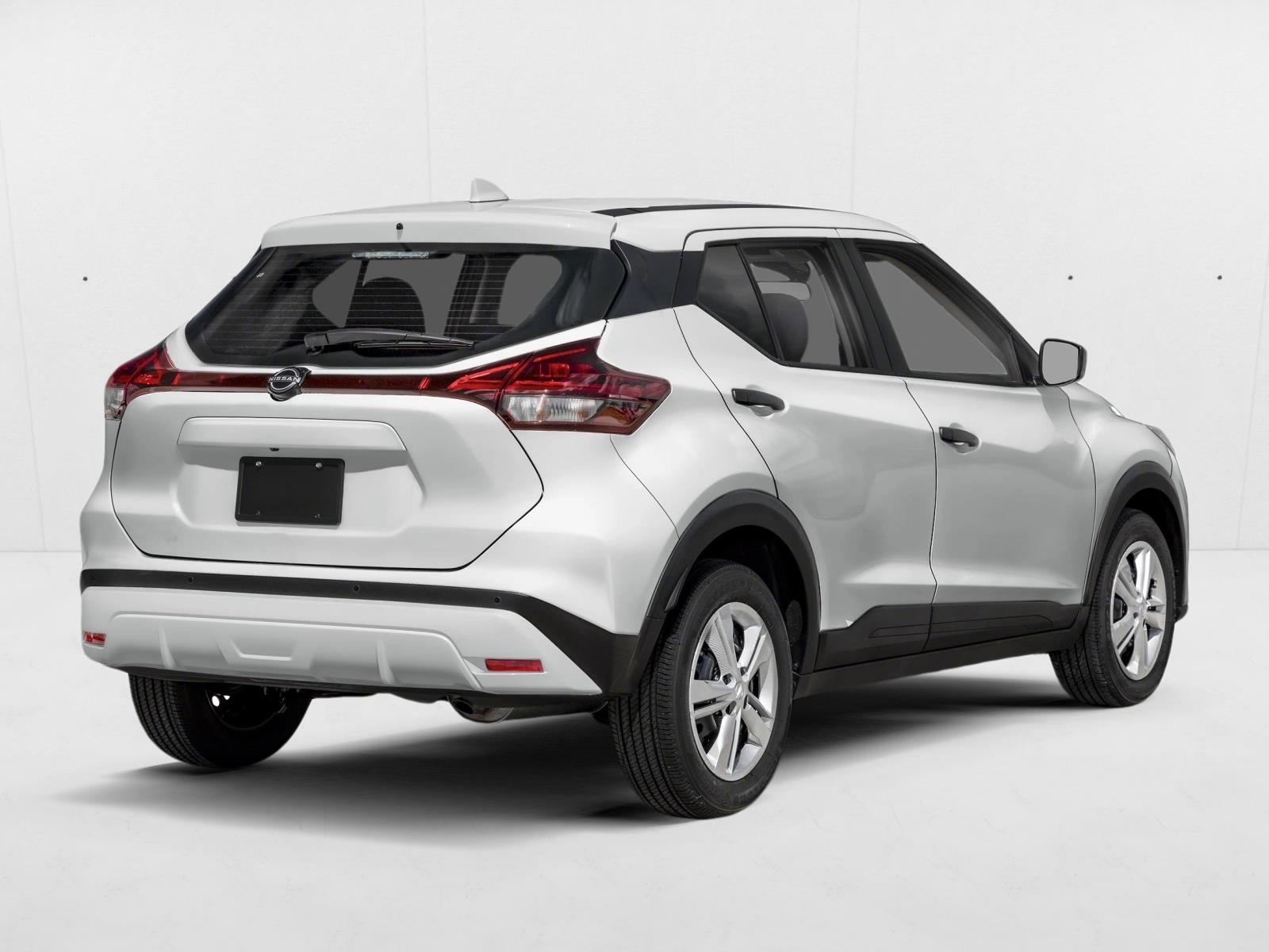 2025 Nissan Kicks Play S photo 2
