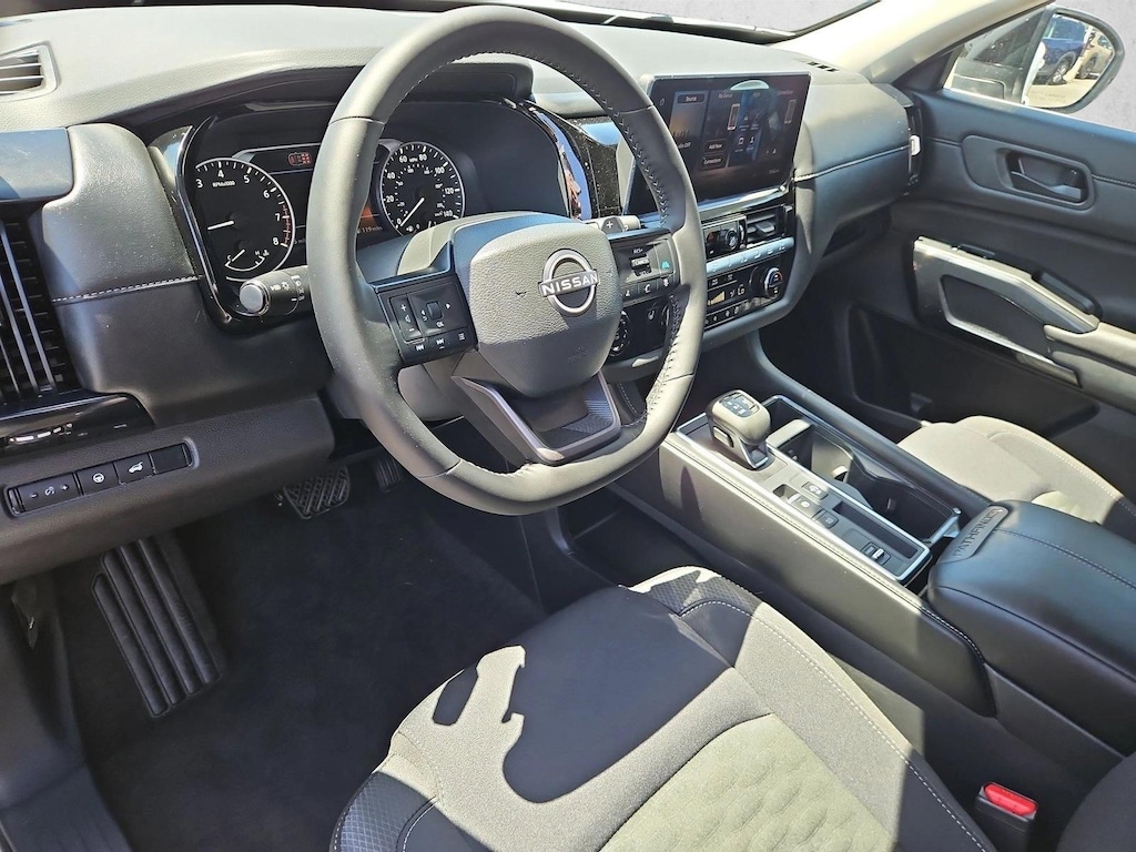 New 2026 Nissan Pathfinder SV SUV