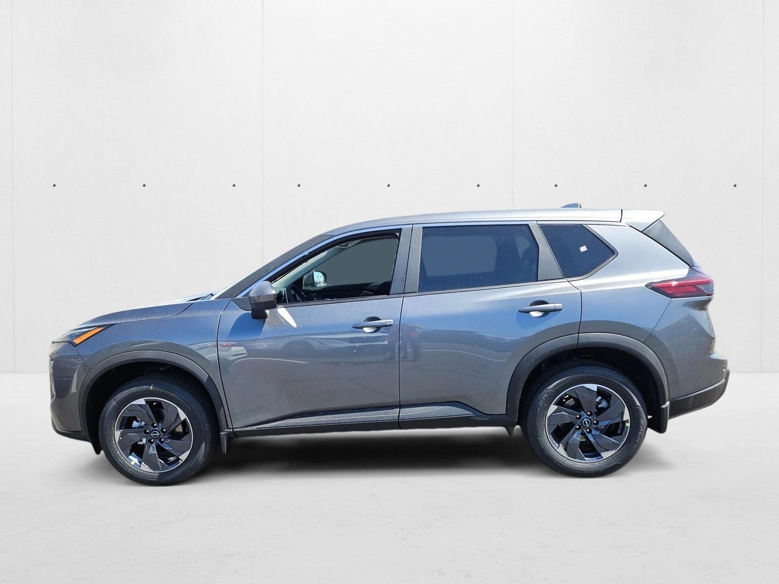 2026 Nissan Rogue SV photo 3