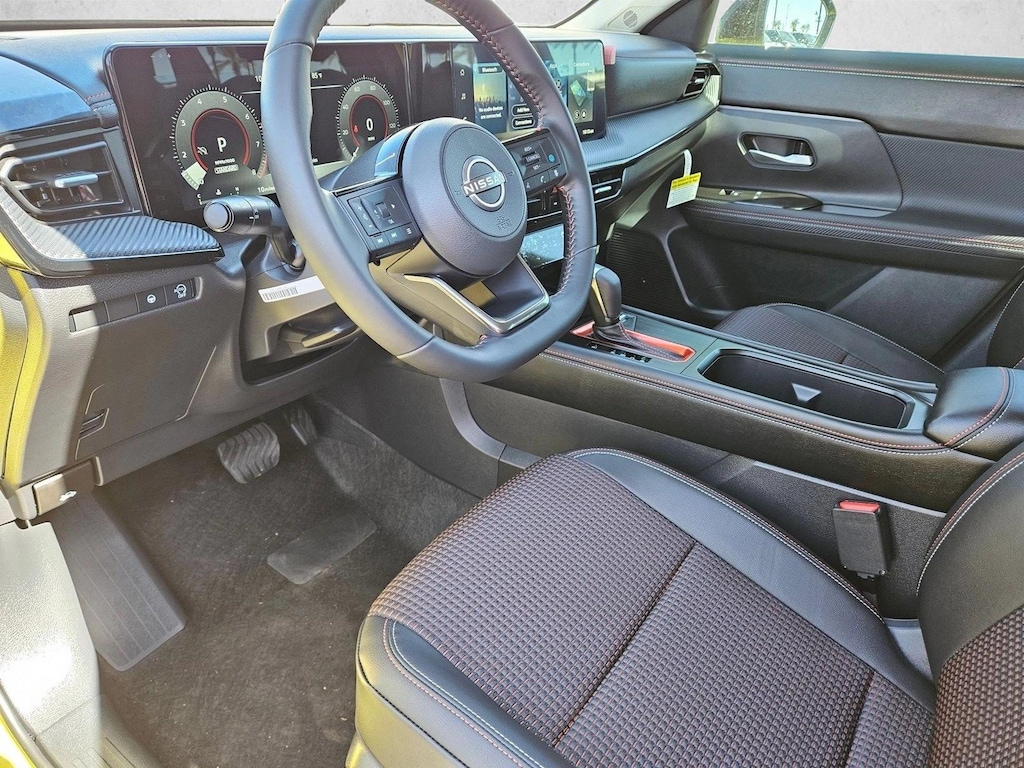 New 2026 Nissan Kicks SR SUV