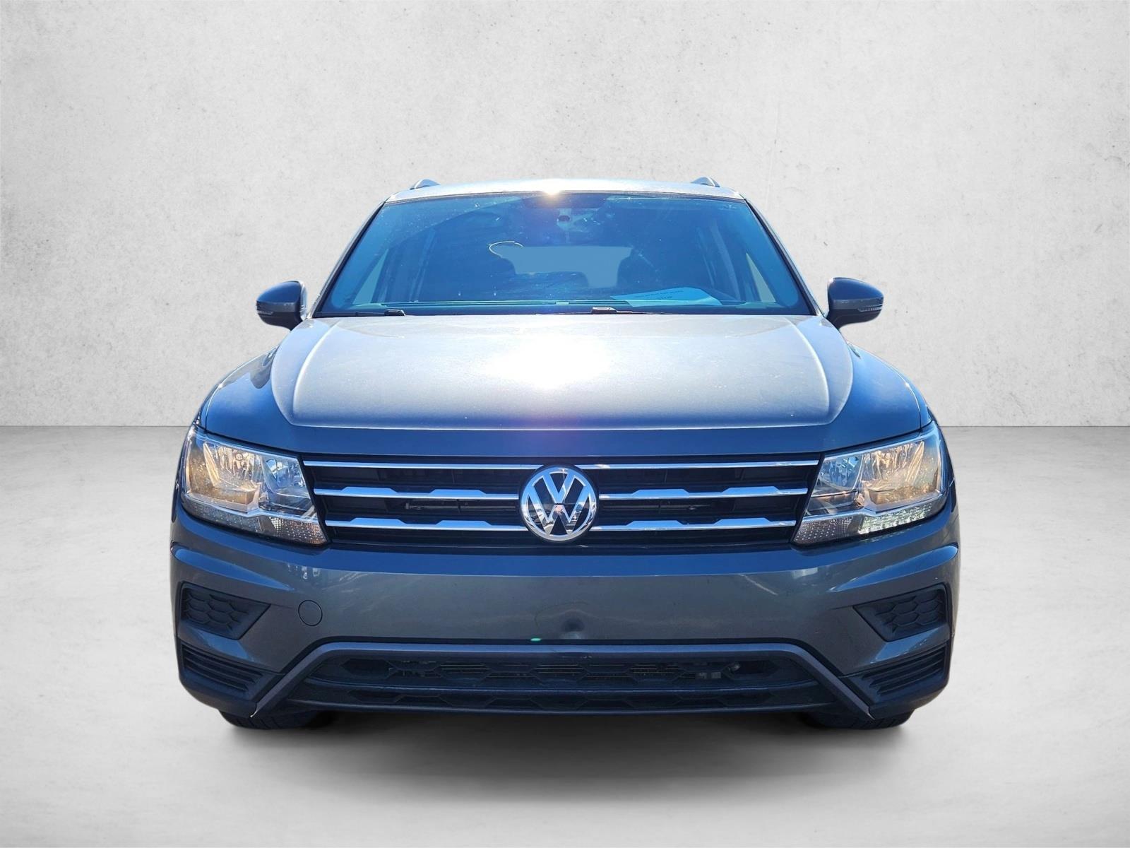 2021 Volkswagen Tiguan S photo 2