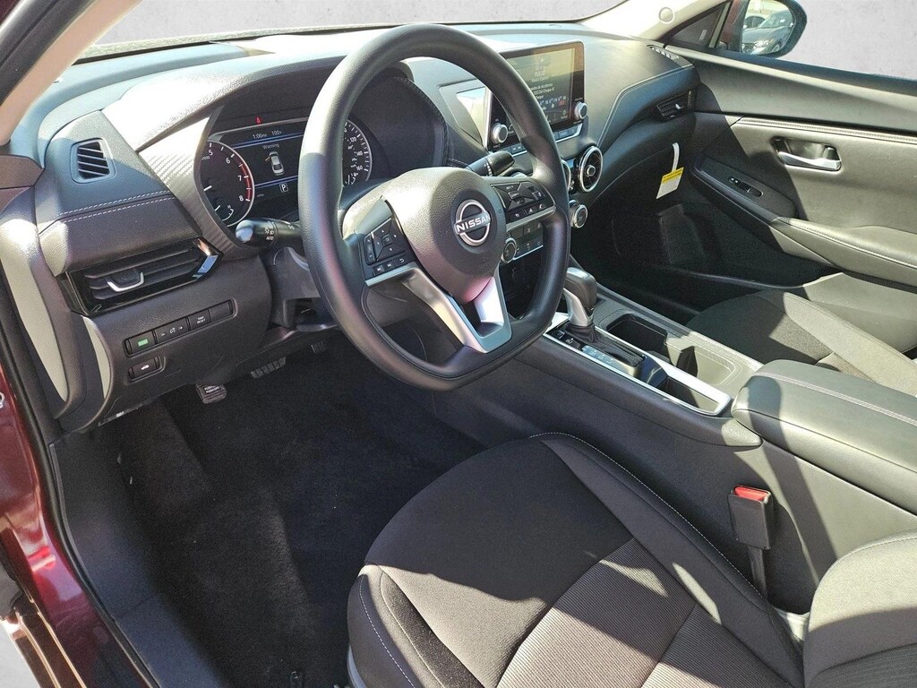 New 2025 Nissan Sentra SV Sedan