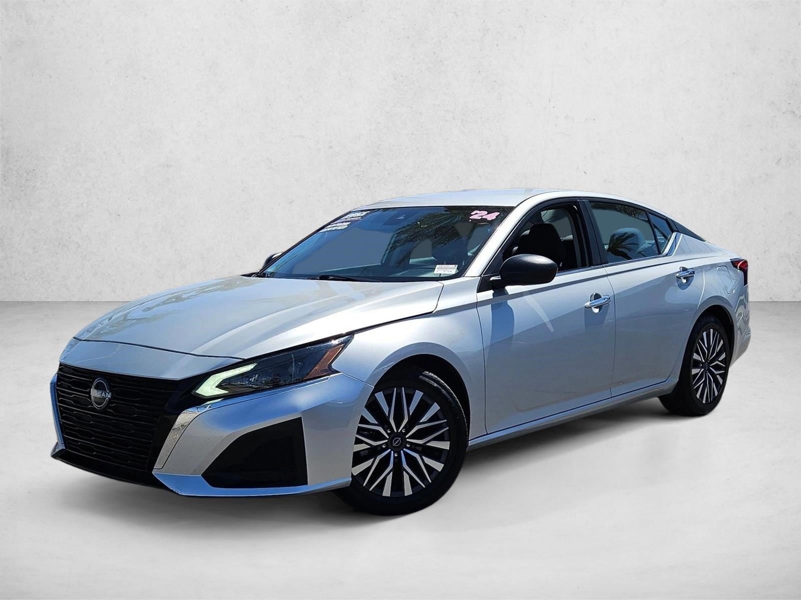 2024 Nissan Altima SV