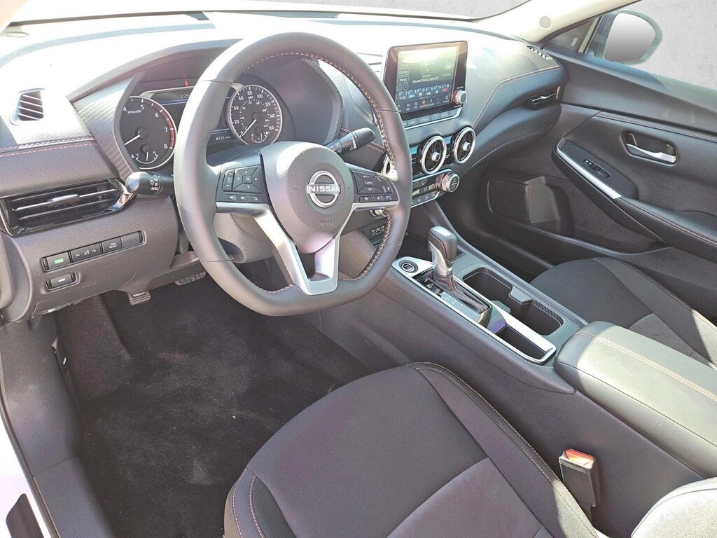 New 2025 Nissan Sentra SR Sedan