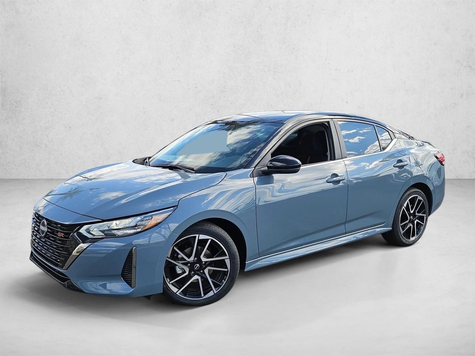 2025 Nissan Sentra SR's photo