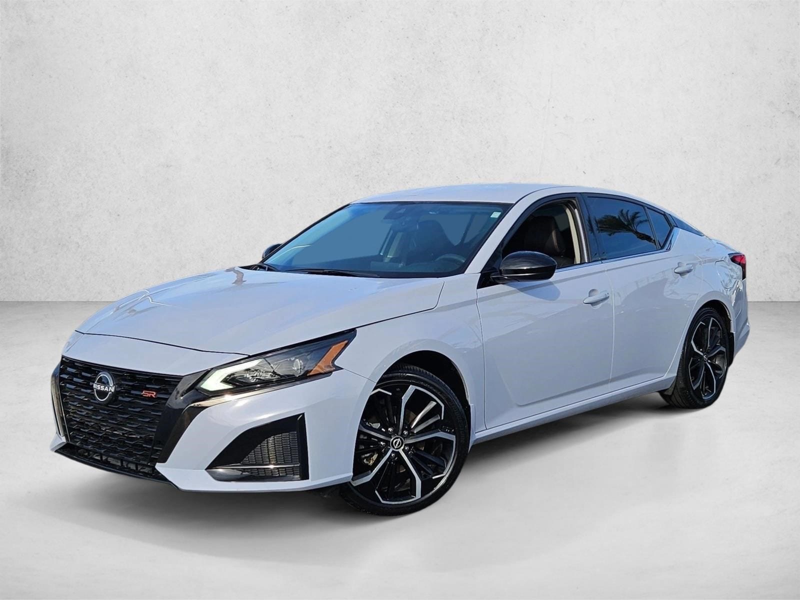 2024 Nissan Altima SR