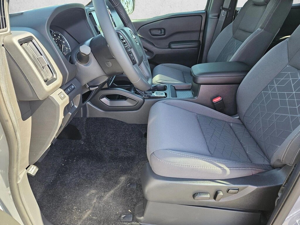 New 2026 Nissan Frontier SV Truck Crew Cab