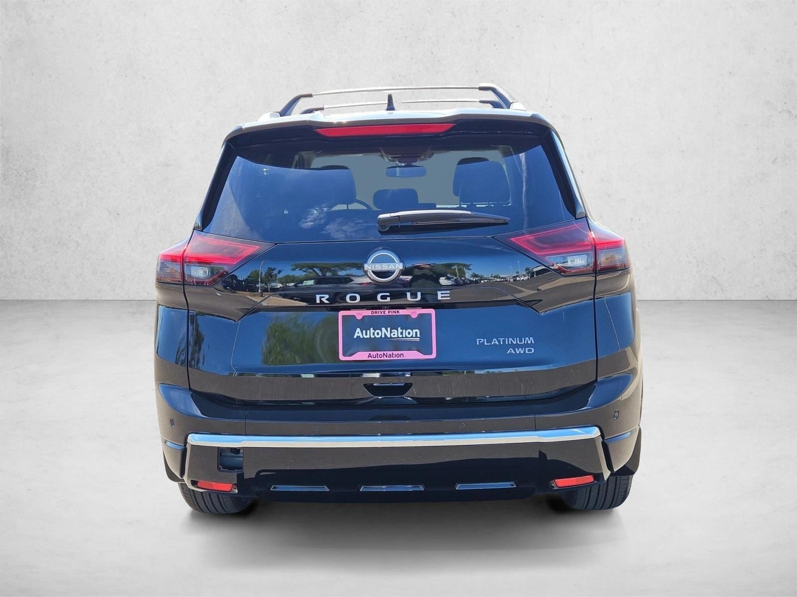 2026 Nissan Rogue Platinum - Photo 8