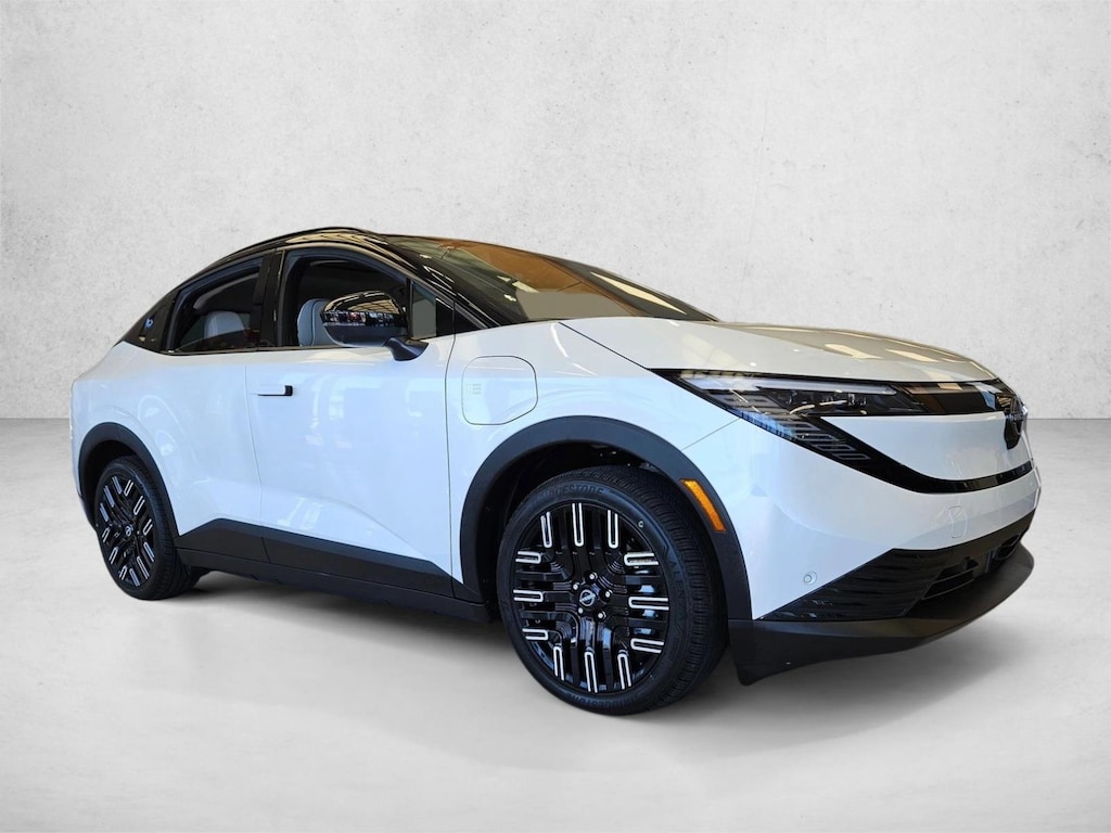 New 2026 Nissan Leaf PLATINUM+ Sport Utility