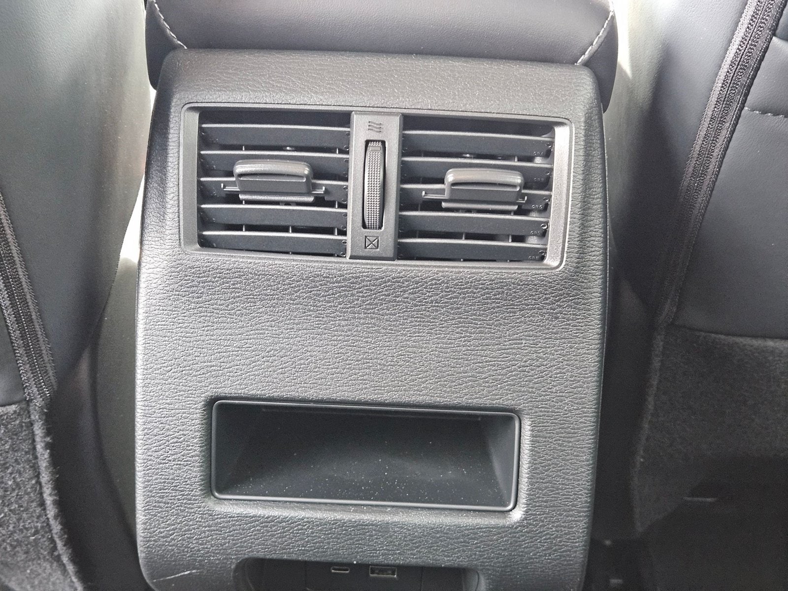 2026 Nissan Rogue Plug-In Hybrid SL - Photo 24