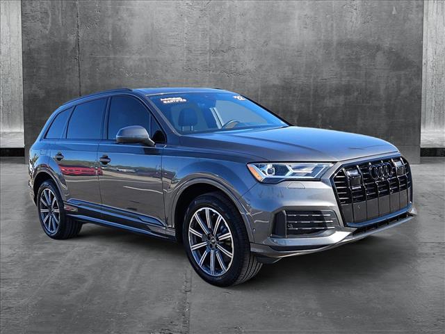 2022 Audi Q7 Premium Plus photo 3