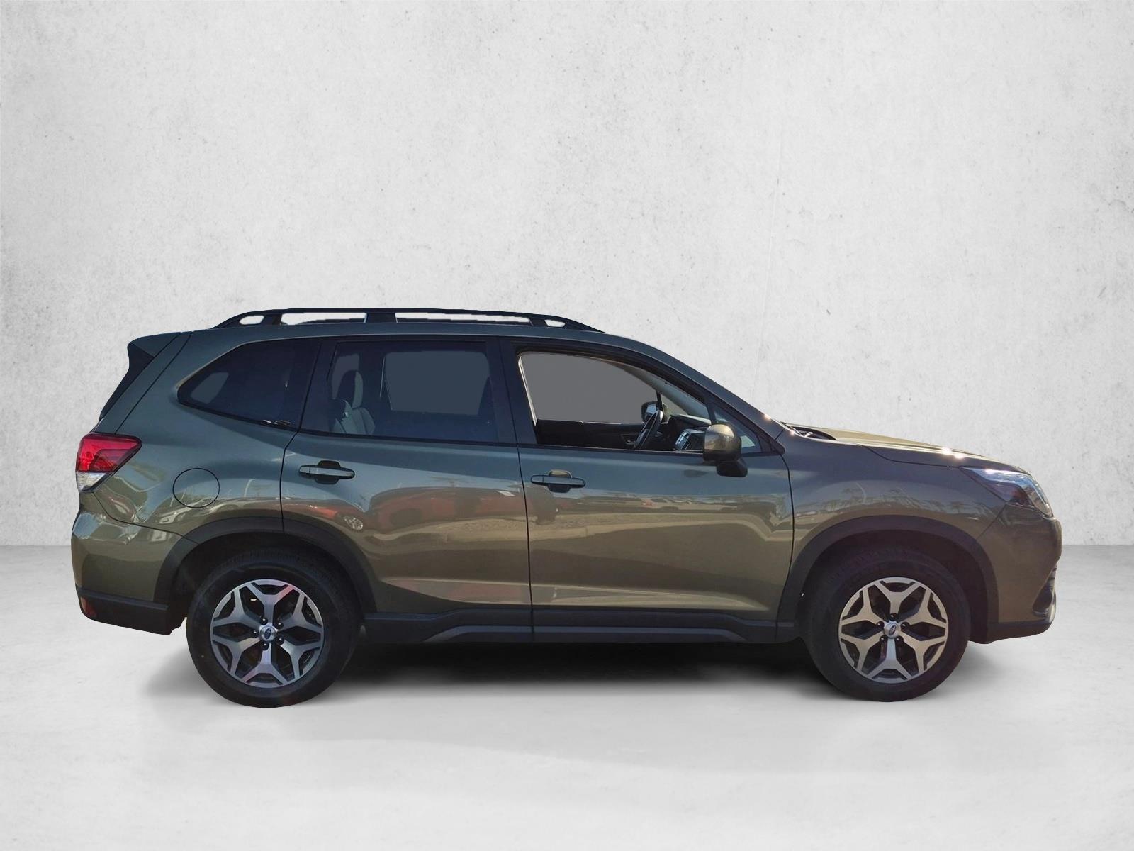 Used 2023 Subaru Forester Premium SUV