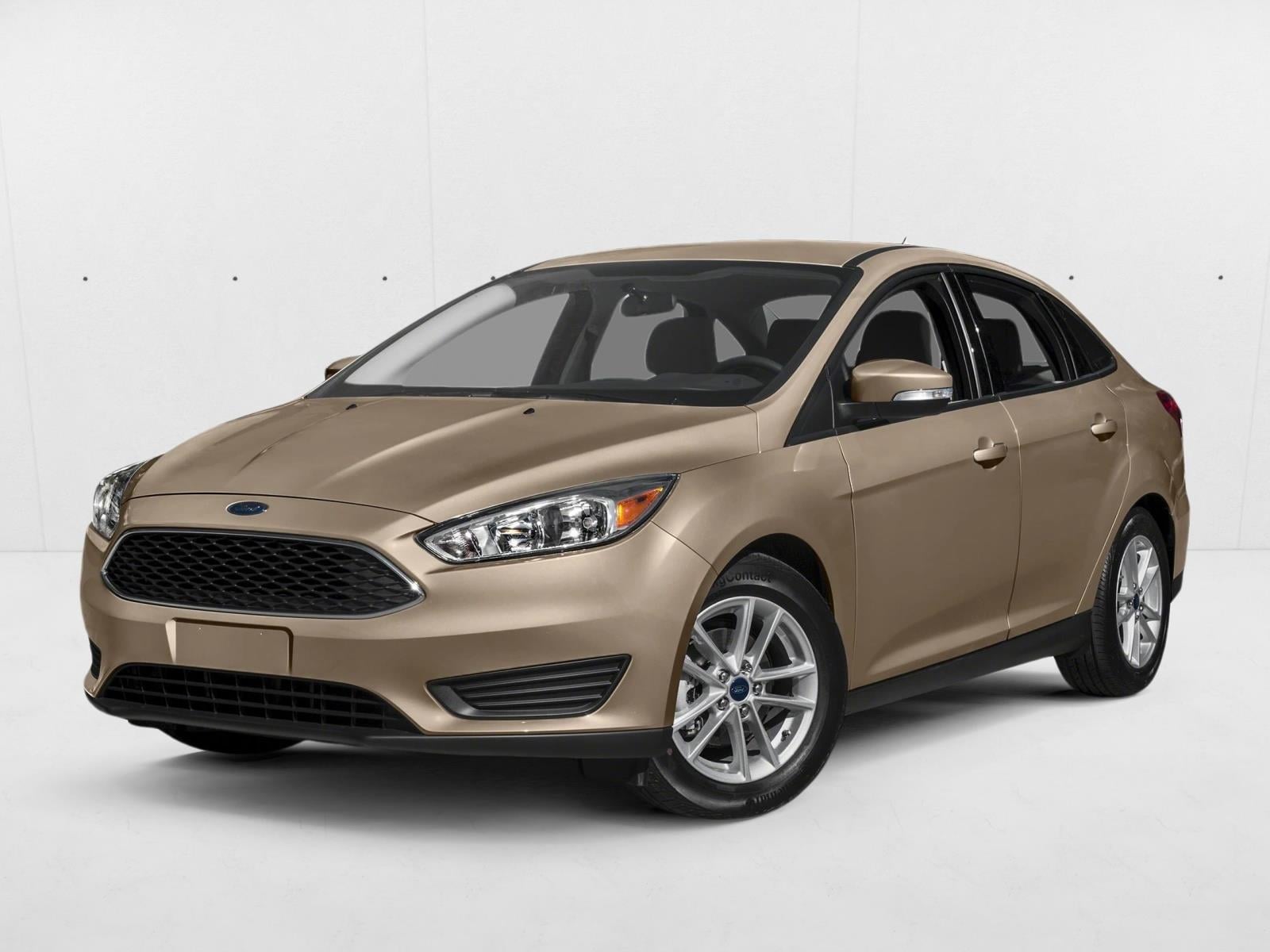 2018 Ford Focus SE's photo