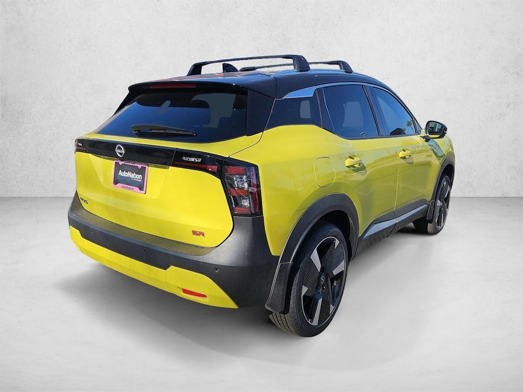 New 2025 Nissan Kicks SR SUV