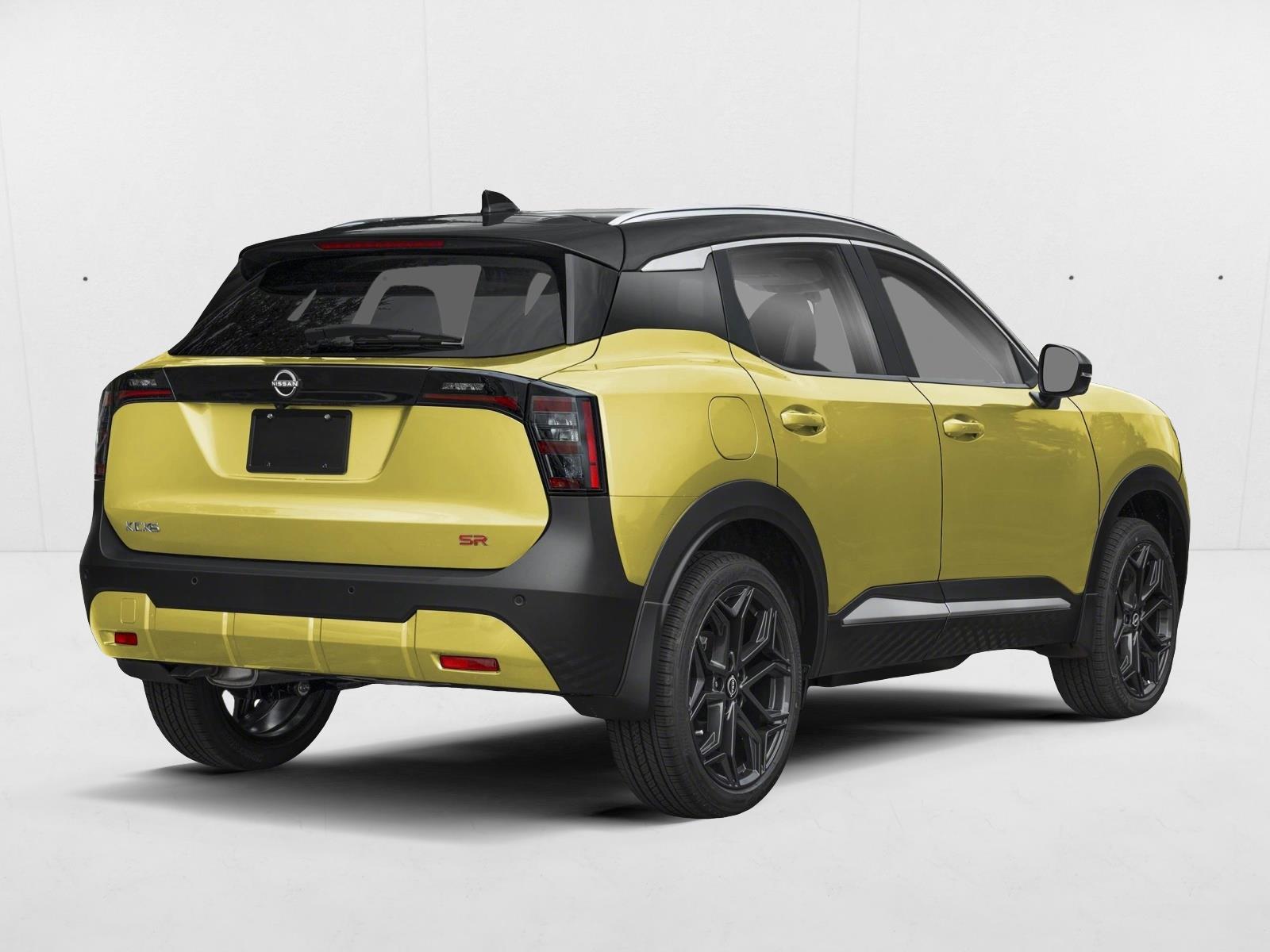2026 Nissan Kicks SR photo 2