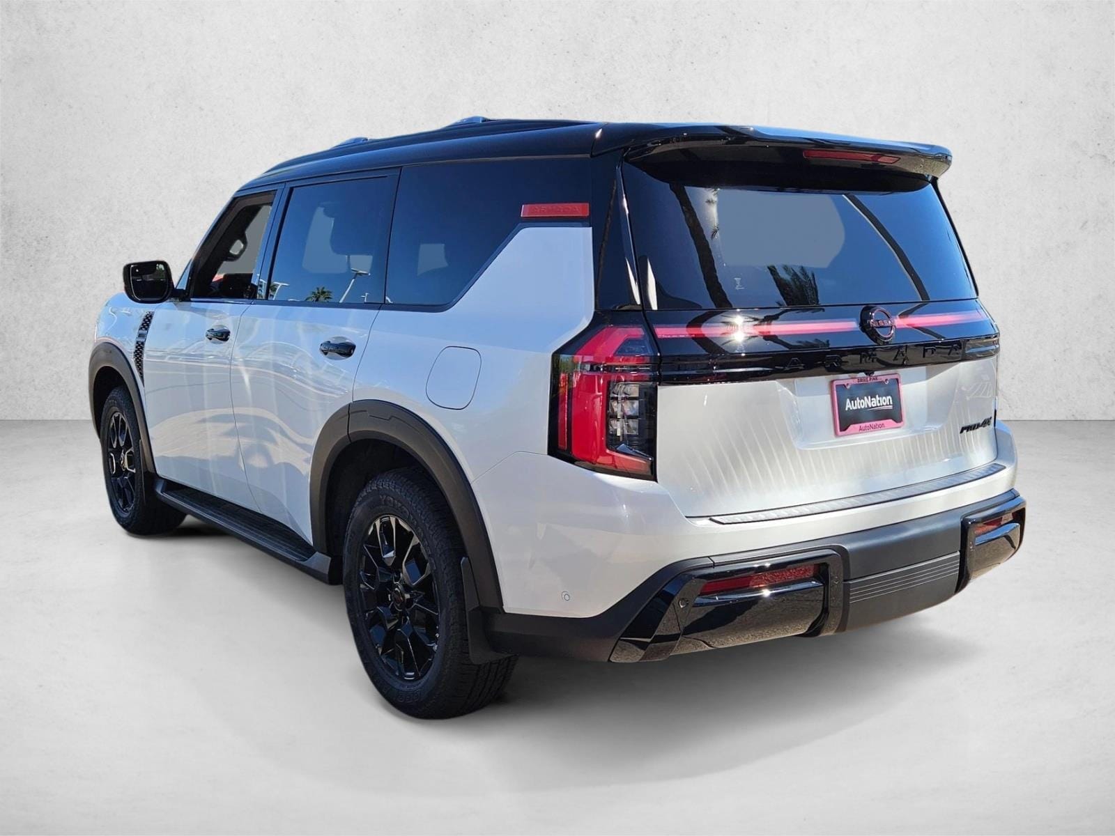 2026 Nissan Armada PRO-4X - Photo 9