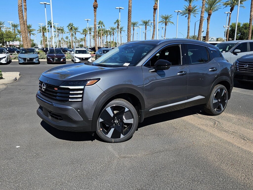 New 2026 Nissan Kicks SR SUV