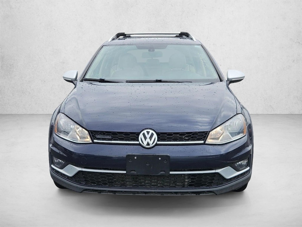 Used 2017 Volkswagen Golf Alltrack SE Wagon