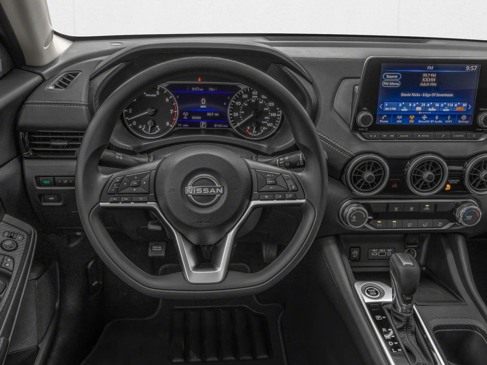 2025 Nissan Sentra SV photo 4