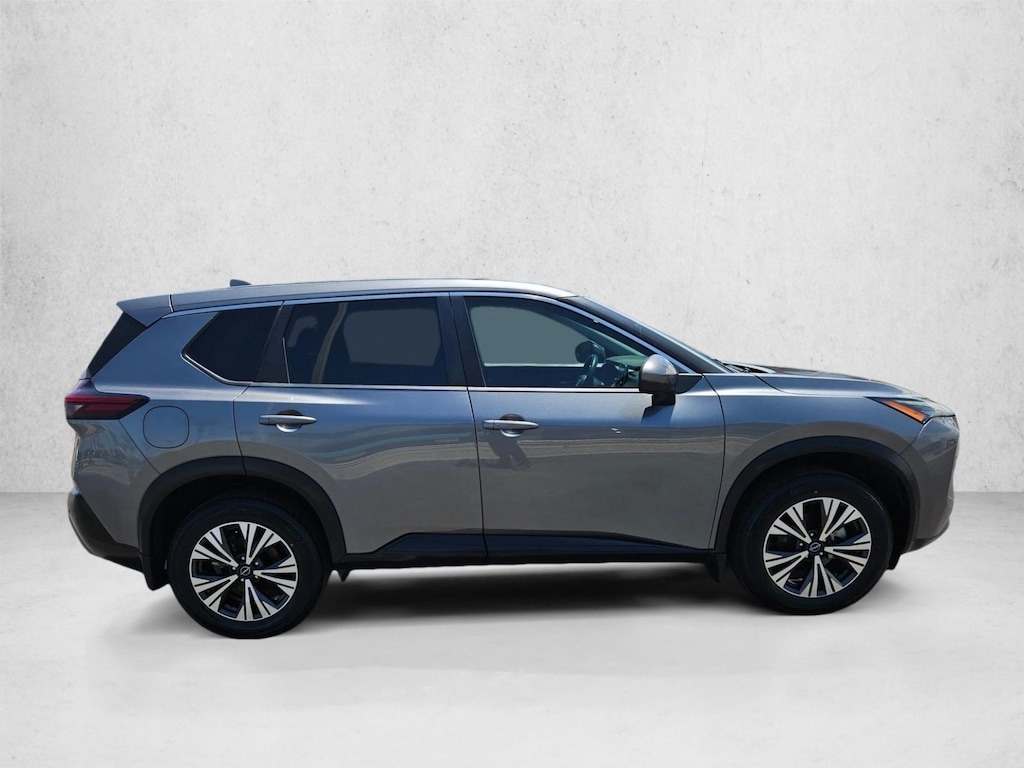 Used 2022 Nissan Rogue SV SUV