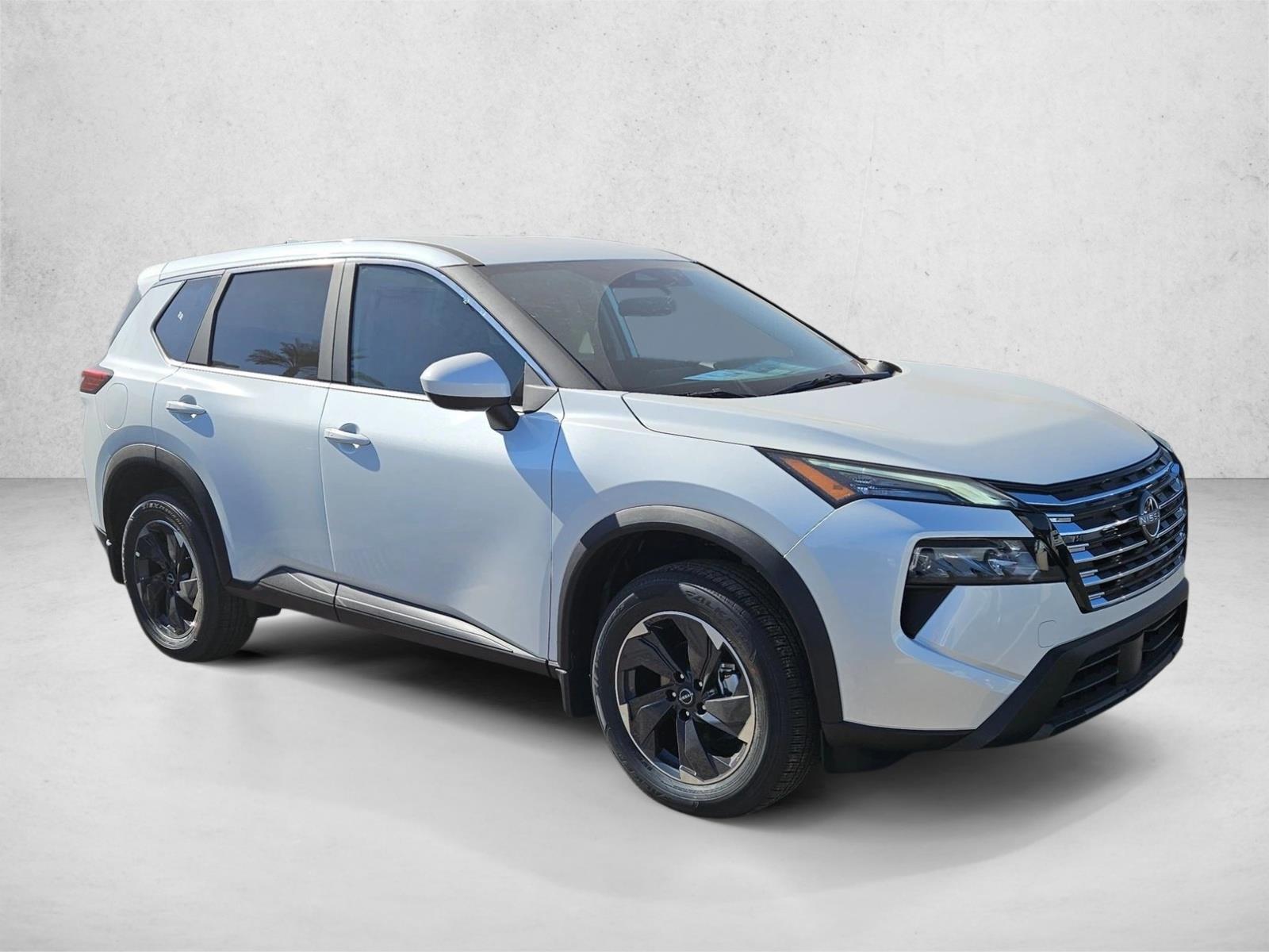 2026 Nissan Rogue SV photo 3