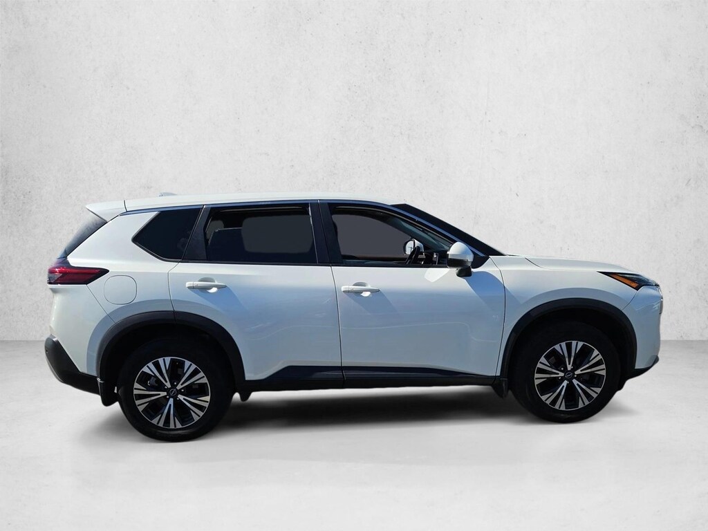 Used 2022 Nissan Rogue SV SUV
