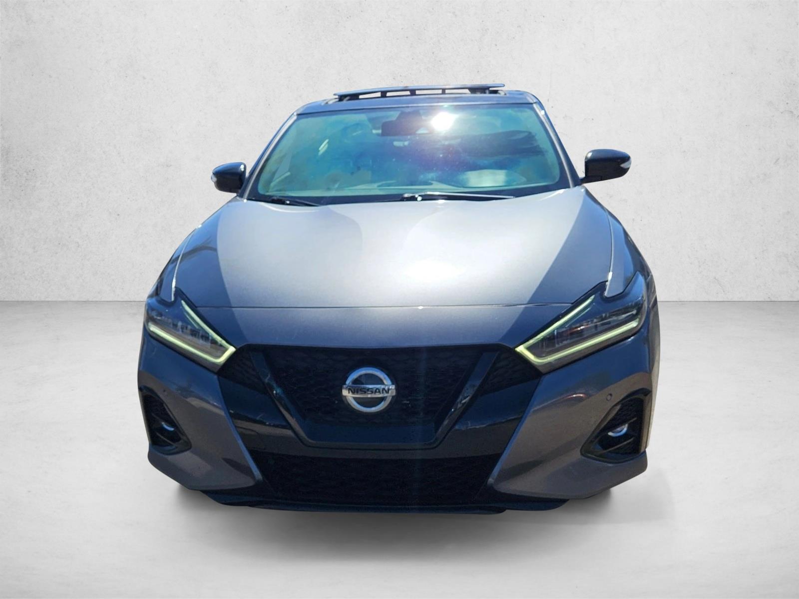 2022 Nissan Maxima SR photo 2