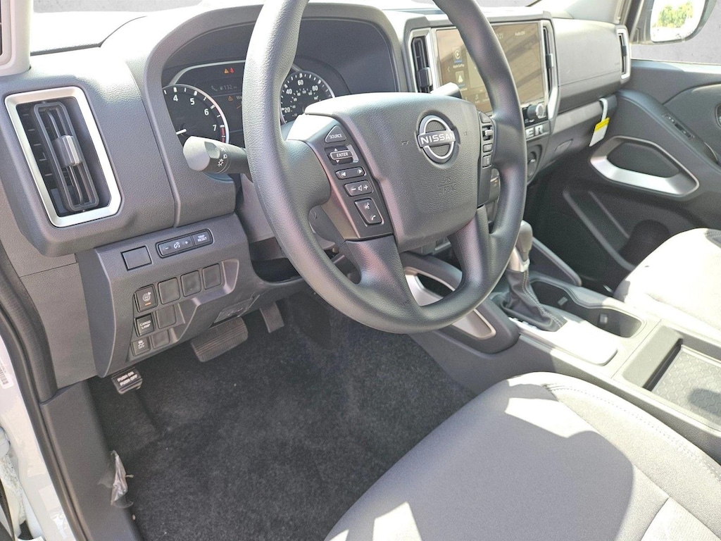 New 2026 Nissan Frontier SV Truck Crew Cab