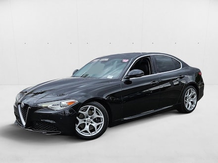 2018 Alfa Romeo Giulia Ti Sedan