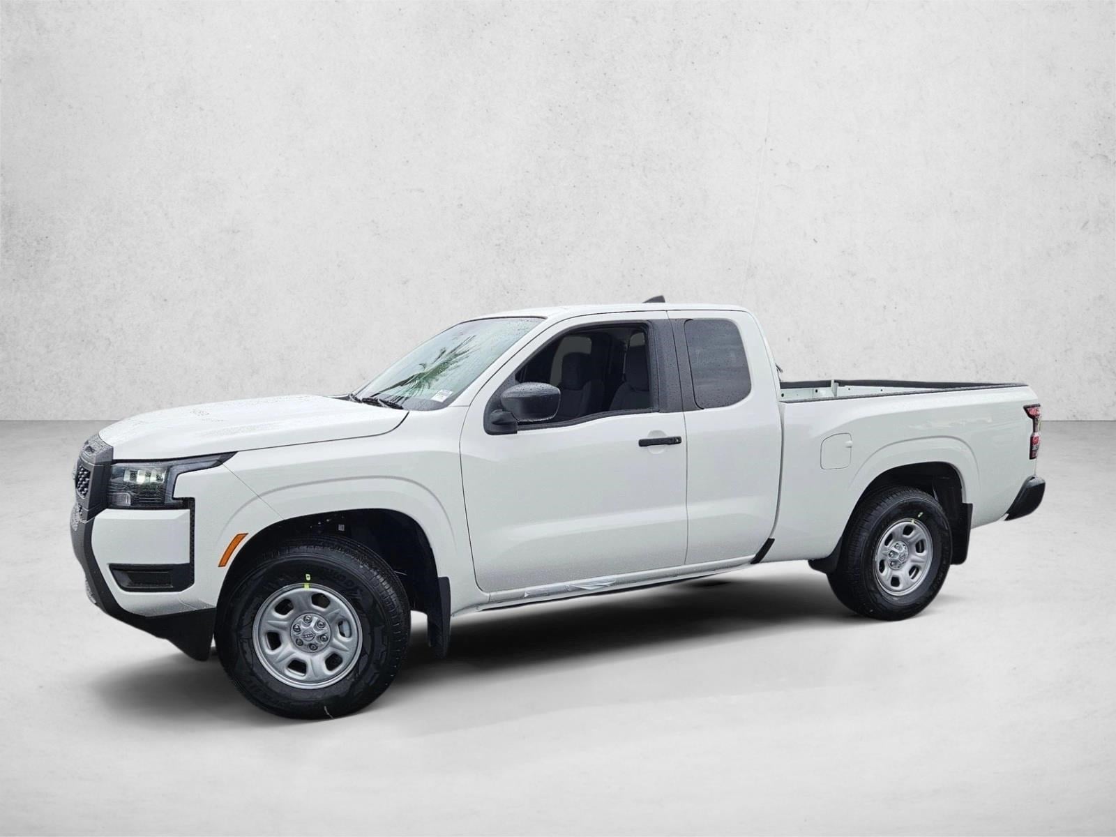 2026 Nissan Frontier S's photo