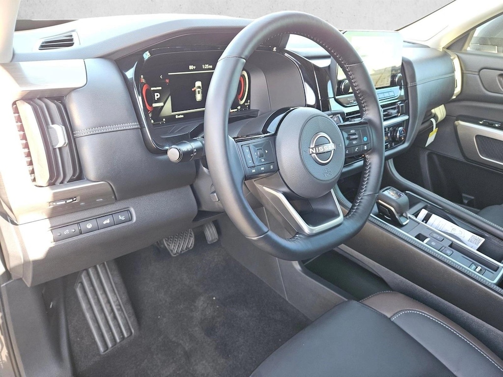 New 2025 Nissan Pathfinder Platinum SUV