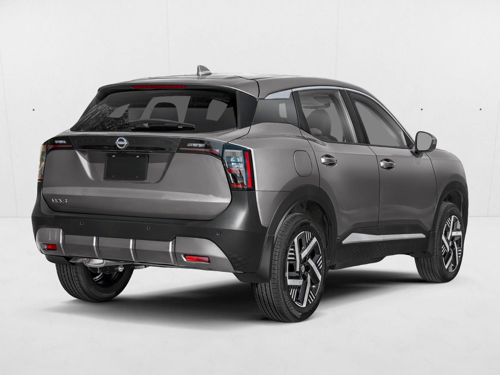 2026 Nissan Kicks SV photo 2