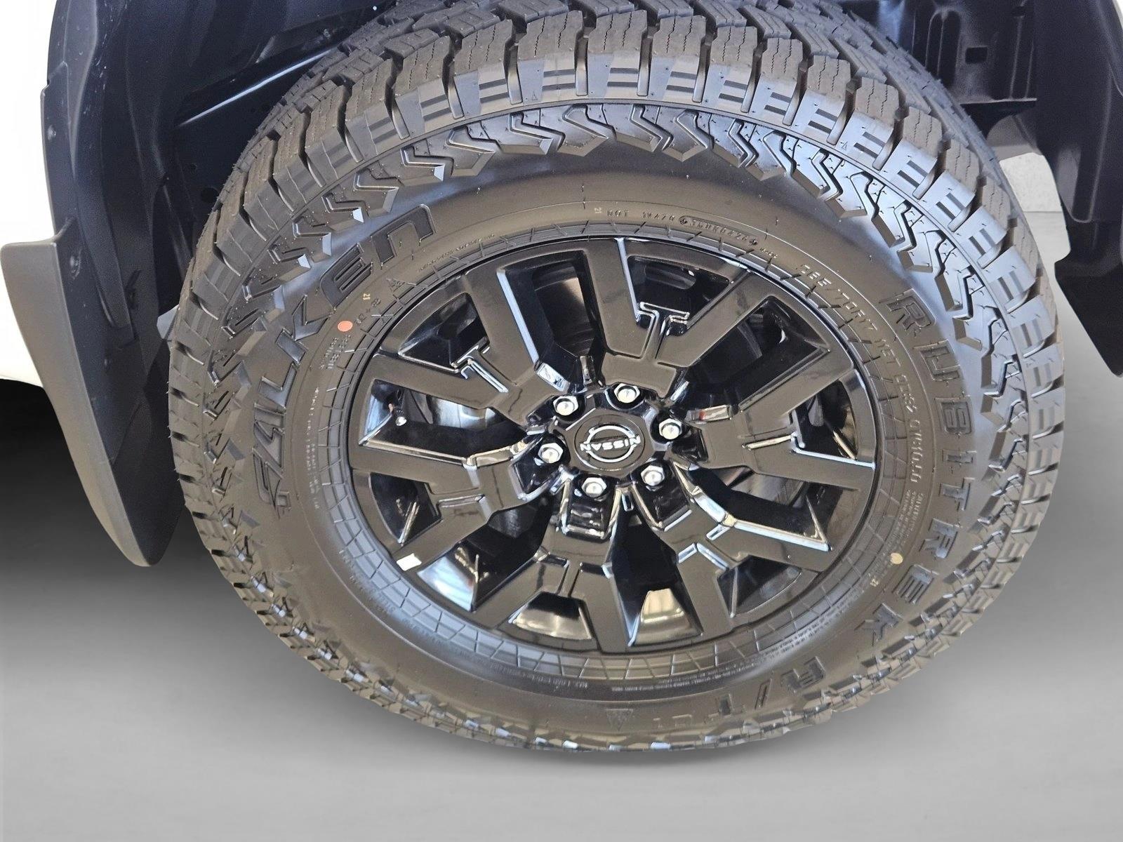 2026 Nissan Frontier SV - Photo 8