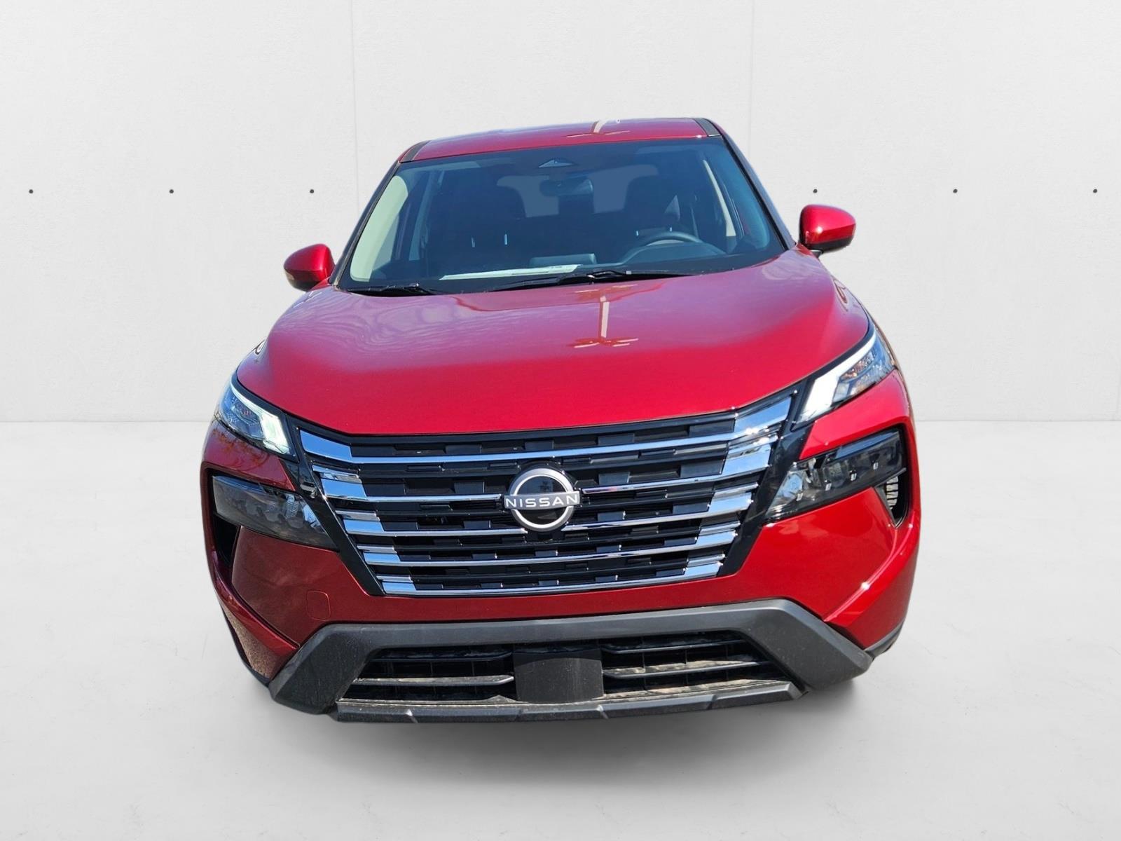 2026 Nissan Rogue SV photo 2