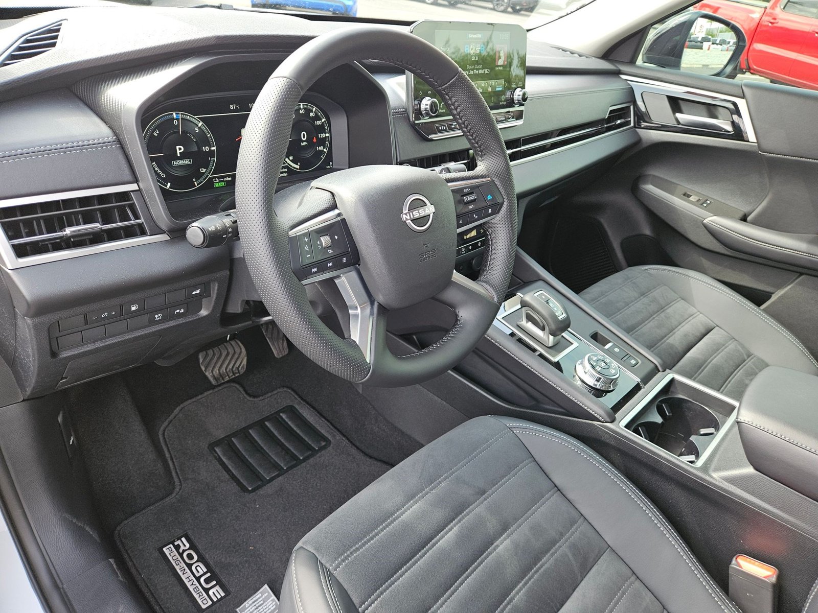2026 Nissan Rogue Plug-In Hybrid SL - Photo 13