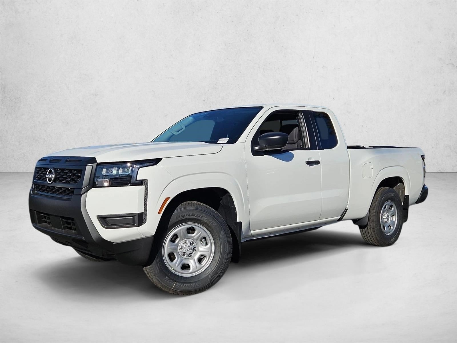 2026 Nissan Frontier S's photo