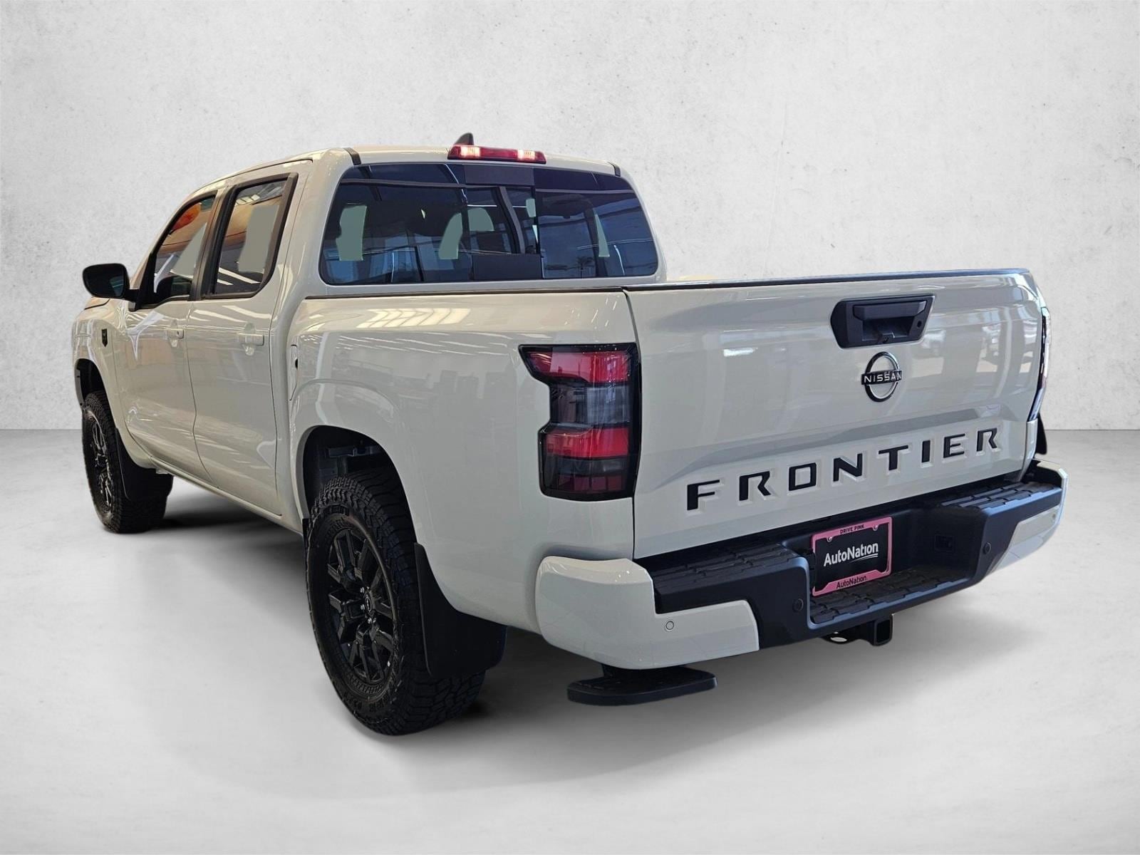 2026 Nissan Frontier SV - Photo 6
