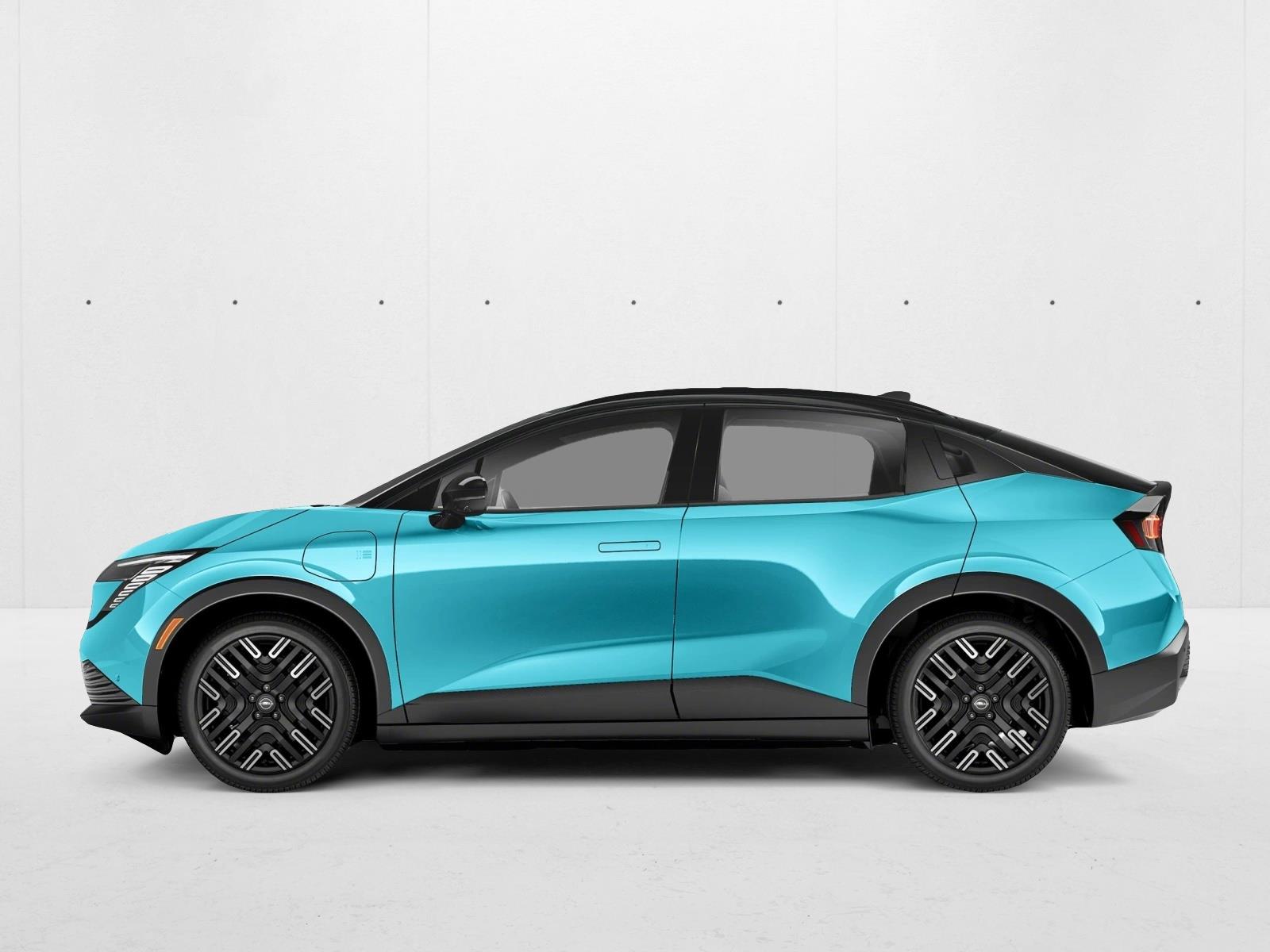 2026 Nissan Leaf photo 2