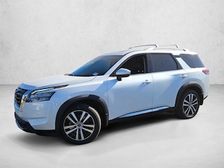 2025 Nissan Pathfinder Platinum SUV