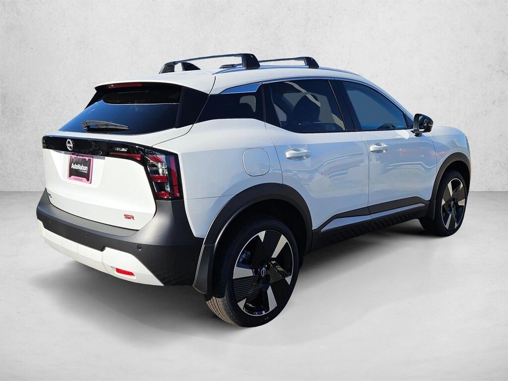 New 2026 Nissan Kicks SR SUV