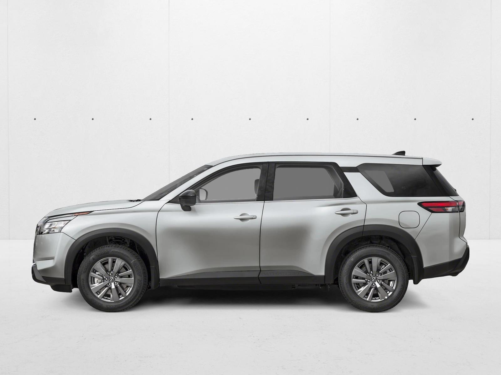 2025 Nissan Pathfinder S photo 3