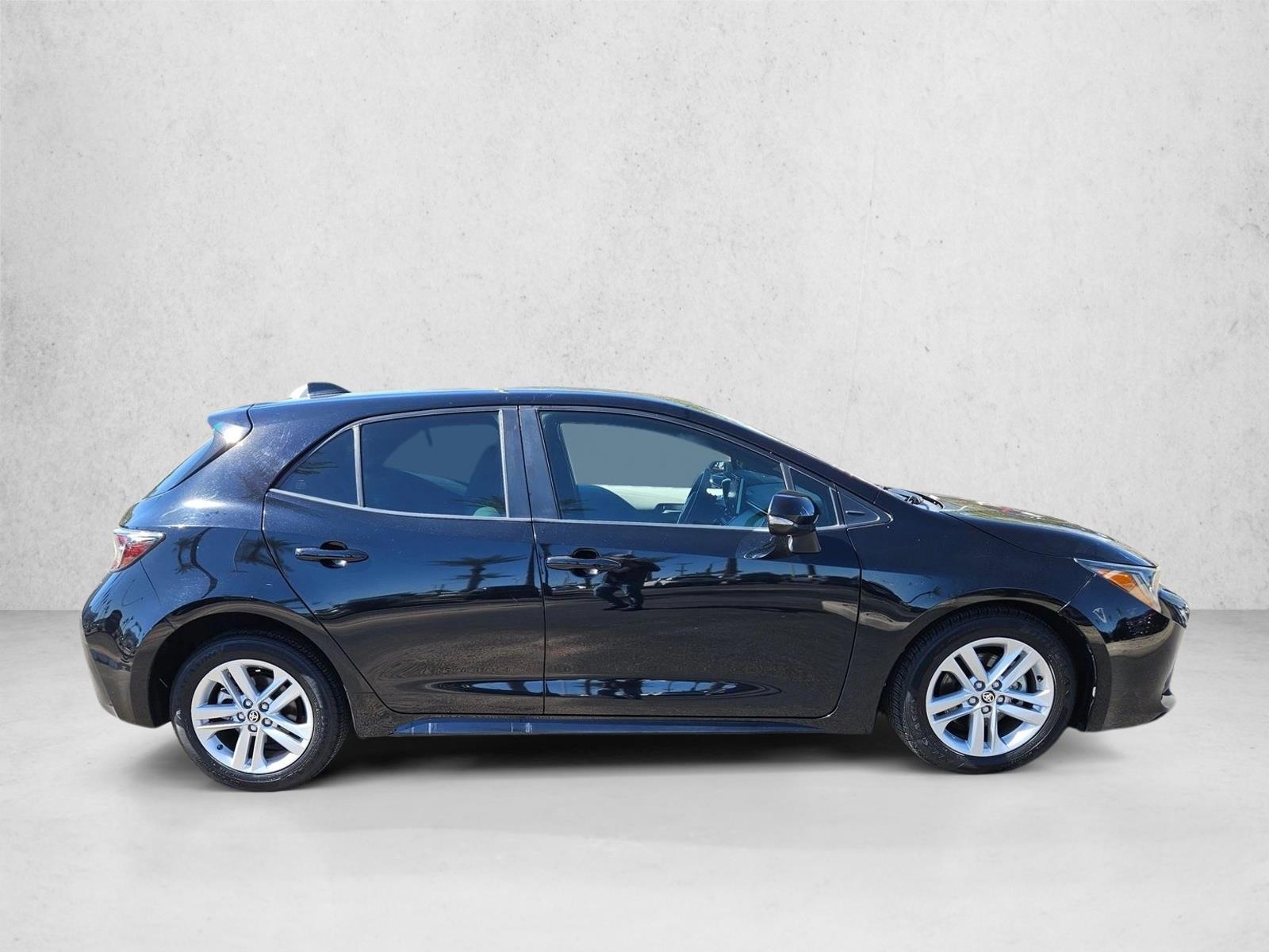 2019 Toyota Corolla SE photo 4