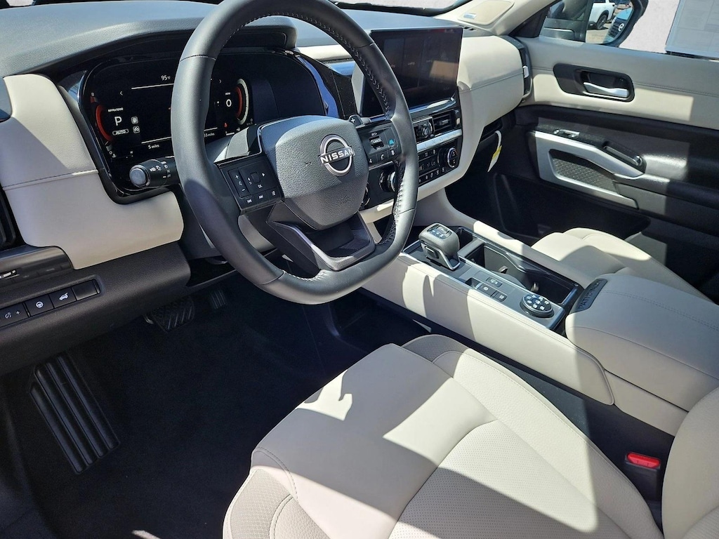 New 2026 Nissan Pathfinder SL SUV