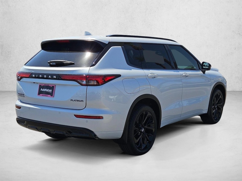 New 2026 Nissan Rogue Plug-In Hybrid Platinum SUV