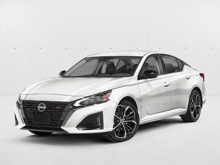 2025 Nissan Altima SR Sedan