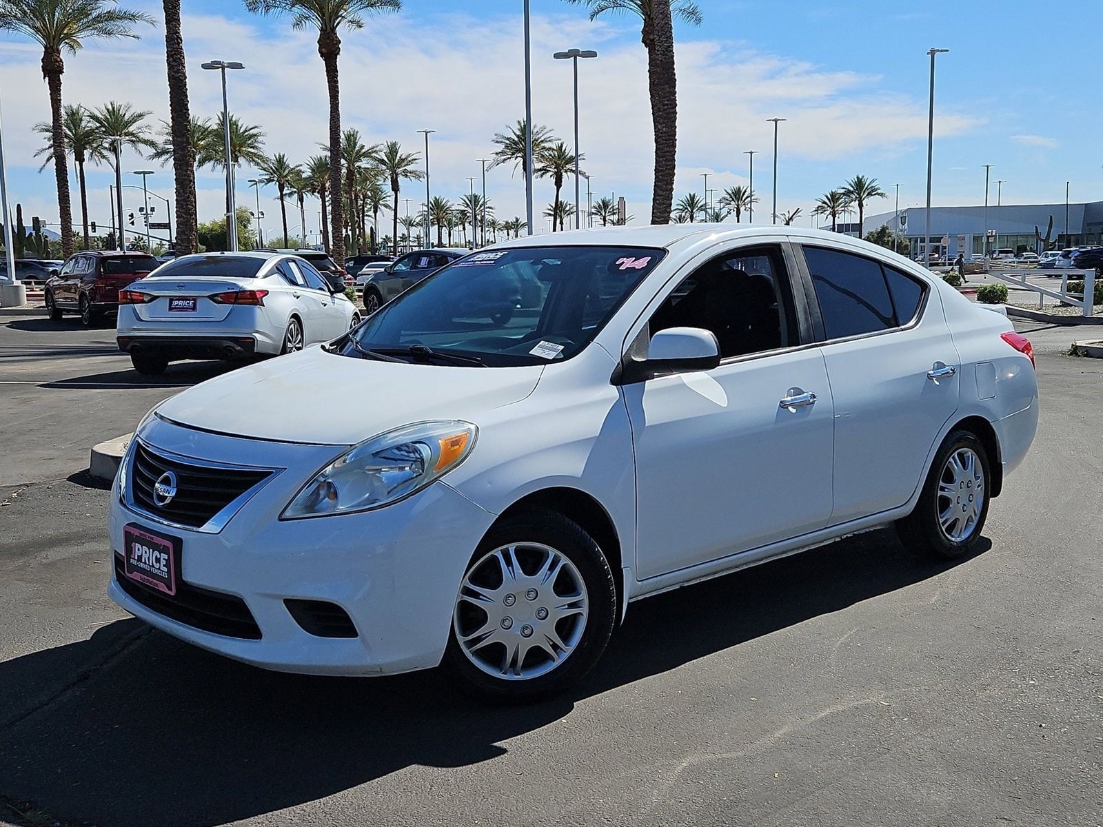 2014 Nissan Versa Sedan SV