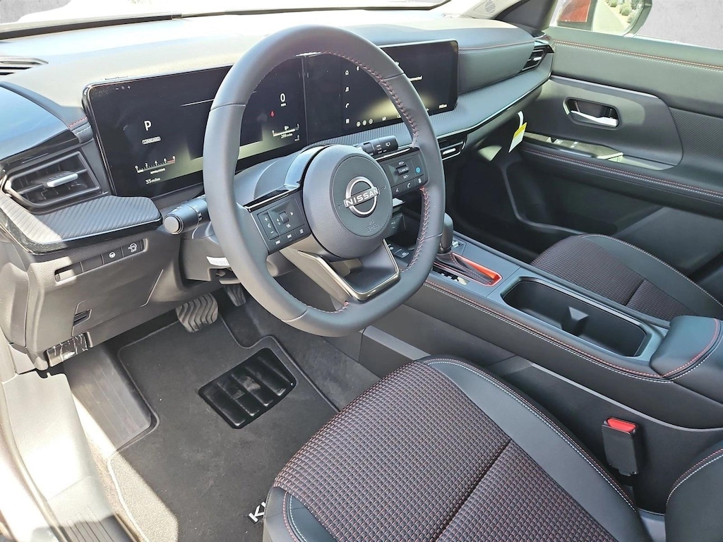 New 2026 Nissan Kicks SR SUV